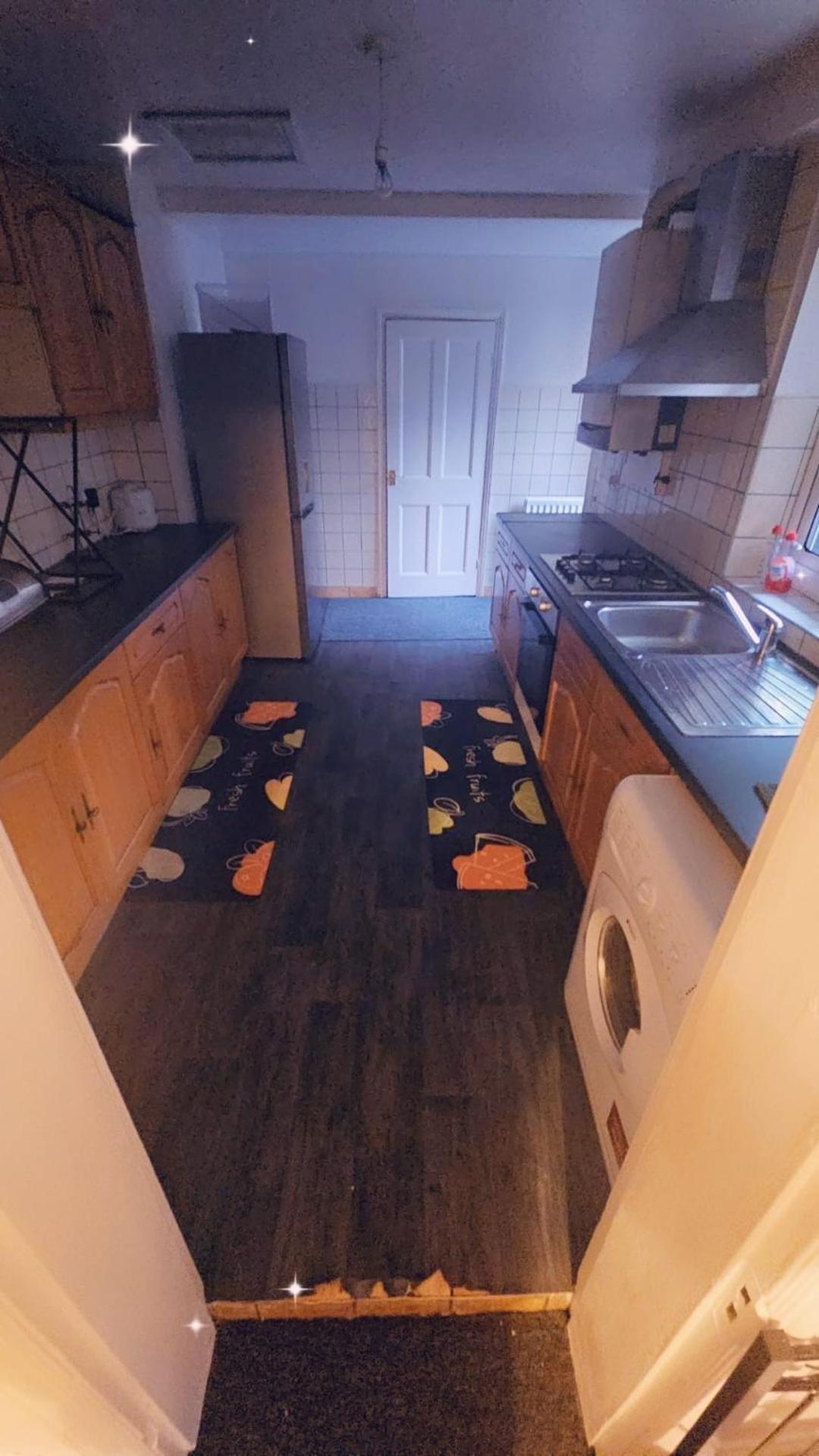 Guest house Sariyu Space Luton 2